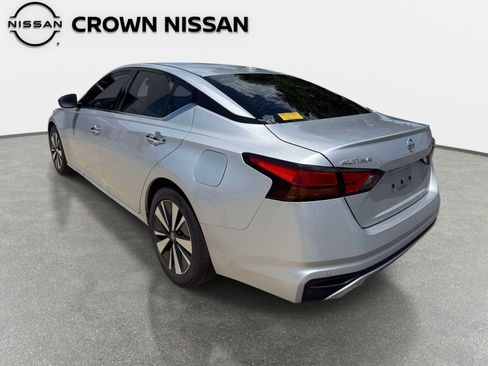 Used 2019 Nissan Altima 2.5 SL FWD image 5