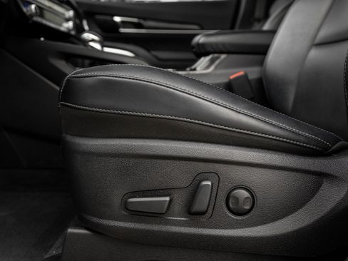 Used 2024 Kia Telluride S image 21
