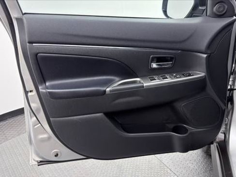 Used 2022 Mitsubishi Outlander Sport SE AWD/4WD image 12