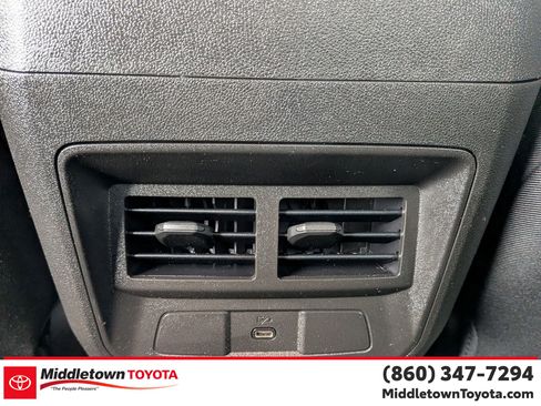 Used 2023 Chevrolet Colorado LT w/ Advanced Trailering Package AWD/4WD image 28