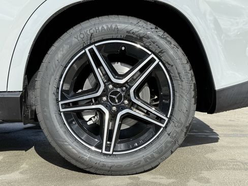 New 2026 Mercedes-Benz GLE 53 AMG 4MATIC image 14