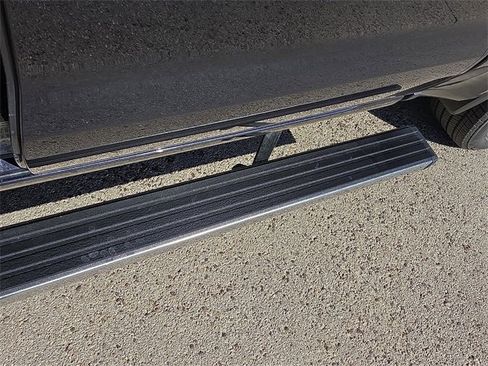 Used 2025 GMC Sierra 1500 Denali Ultimate image 17