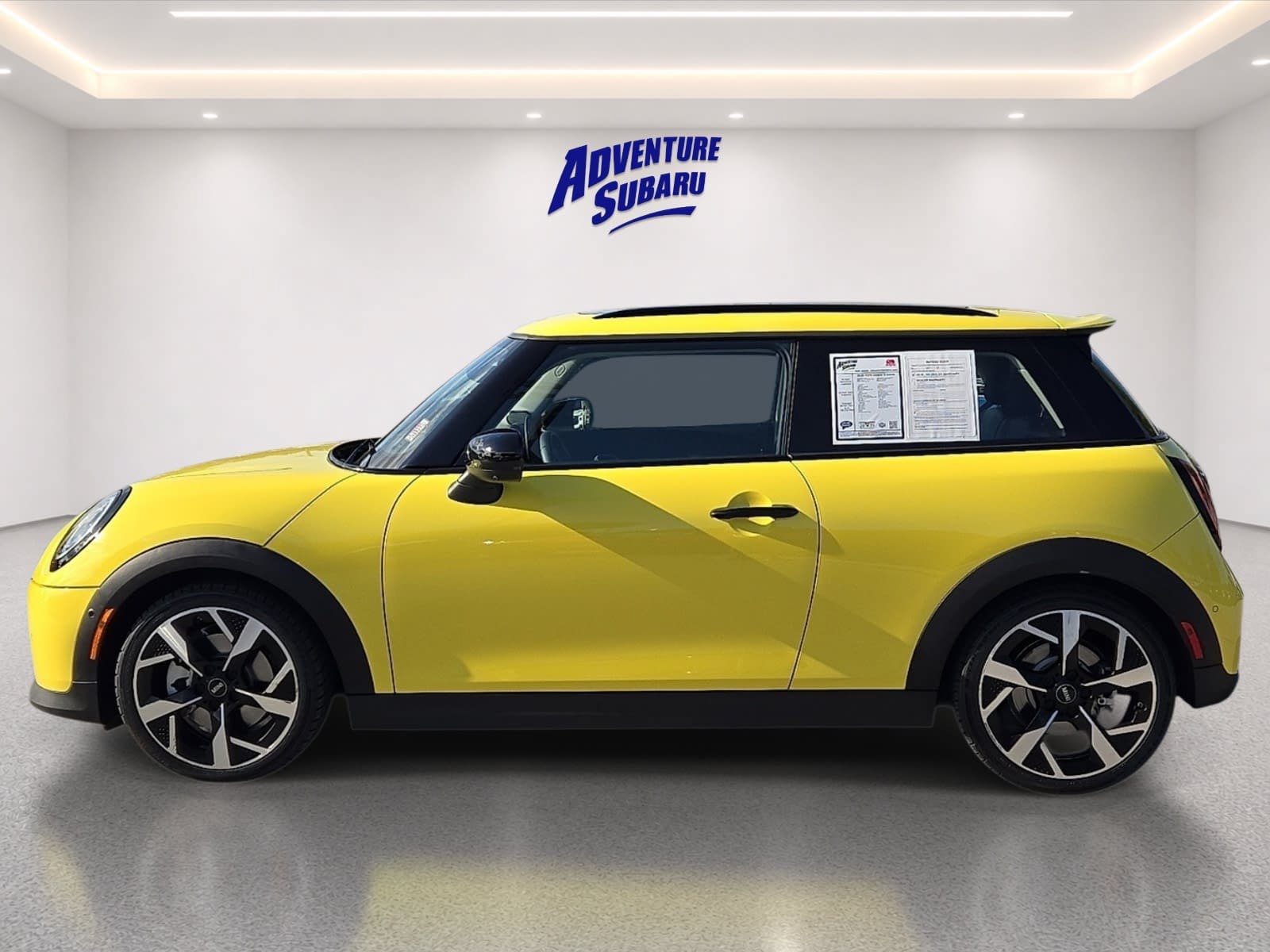 Used 2025 MINI Cooper S FWD image 4