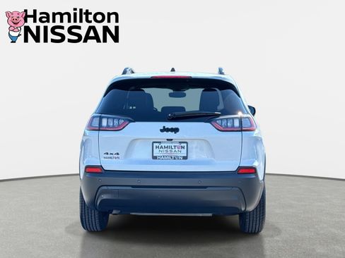 Used 2023 Jeep Cherokee Altitude Lux image 3