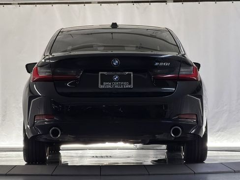 Certified 2024 BMW 330i Sedan w/ Convenience Package RWD image 9