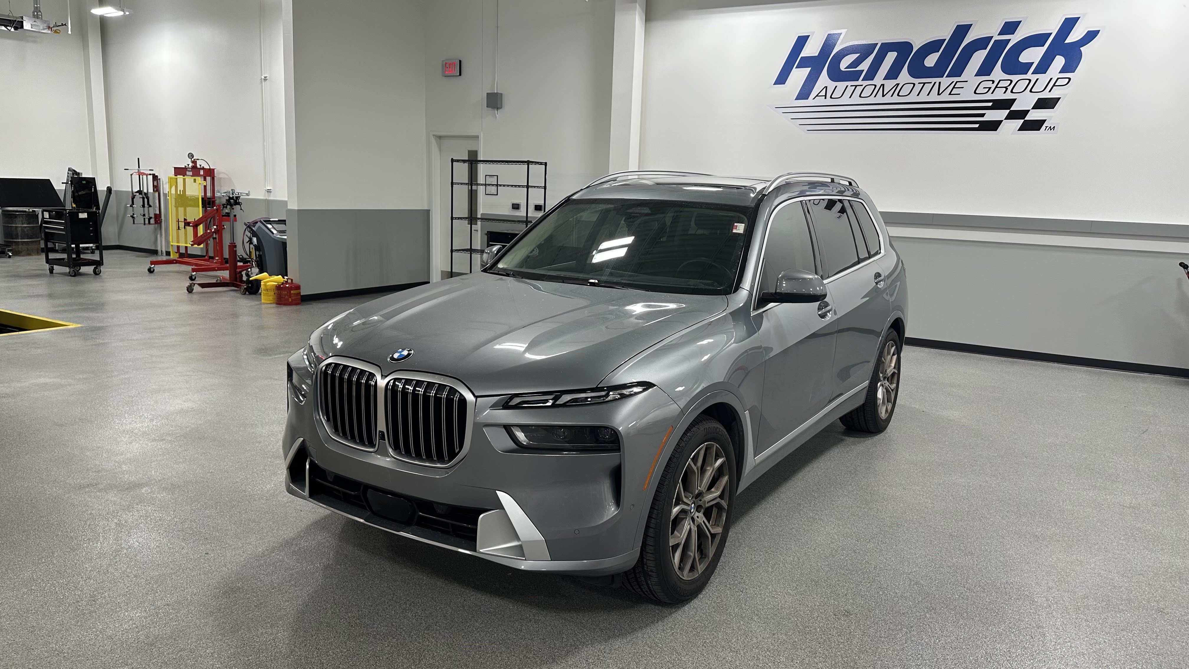 Certified 2024 BMW X7 xDrive40i w/ Premium Package AWD/4WD image 5