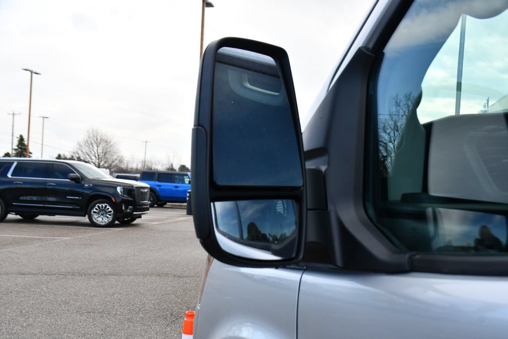 New 2026 Ford Transit 250 148 Medium Roof RWD image 43