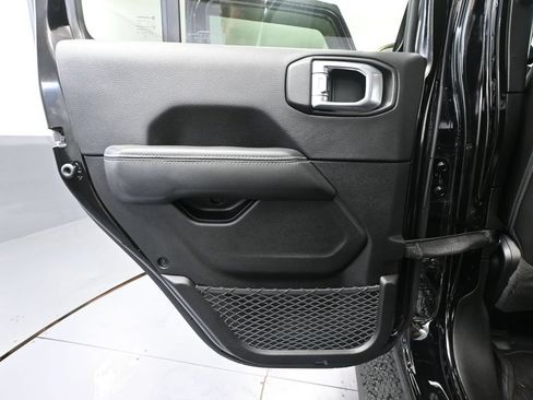Used 2023 Jeep Wrangler Sahara w/ Dual Top Group AWD/4WD image 34