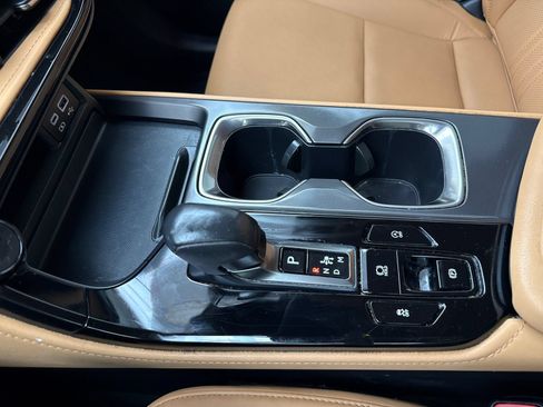 Used 2024 Lexus NX 250 FWD w/ Towing Package (2000 Lbs) image 30
