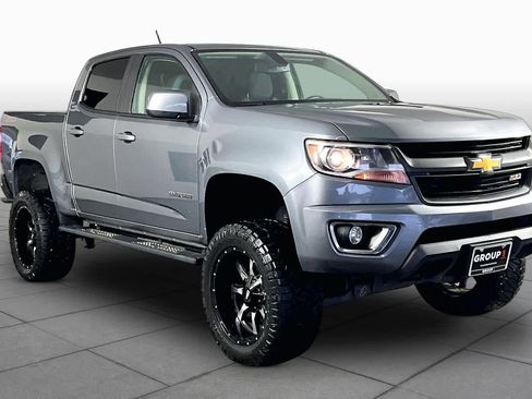 Used 2019 Chevrolet Colorado Z71 image 3