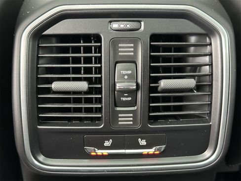 New 2026 Porsche Macan S image 17