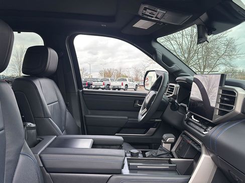 New 2026 Toyota Tundra Platinum AWD/4WD image 13