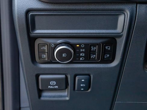 Used 2025 Ford F150 Lariat w/ Equipment Group 502A High AWD/4WD image 22