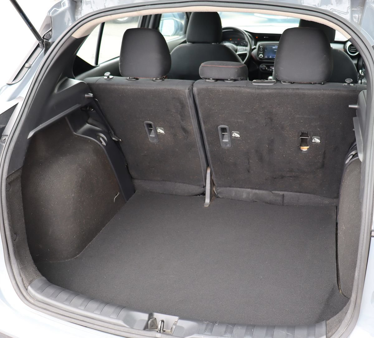 Used 2023 Nissan Kicks SR FWD image 24