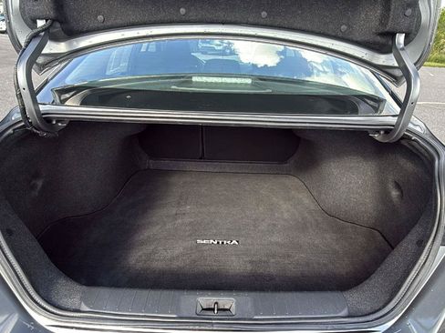 Used 2023 Nissan Sentra SV FWD image 21