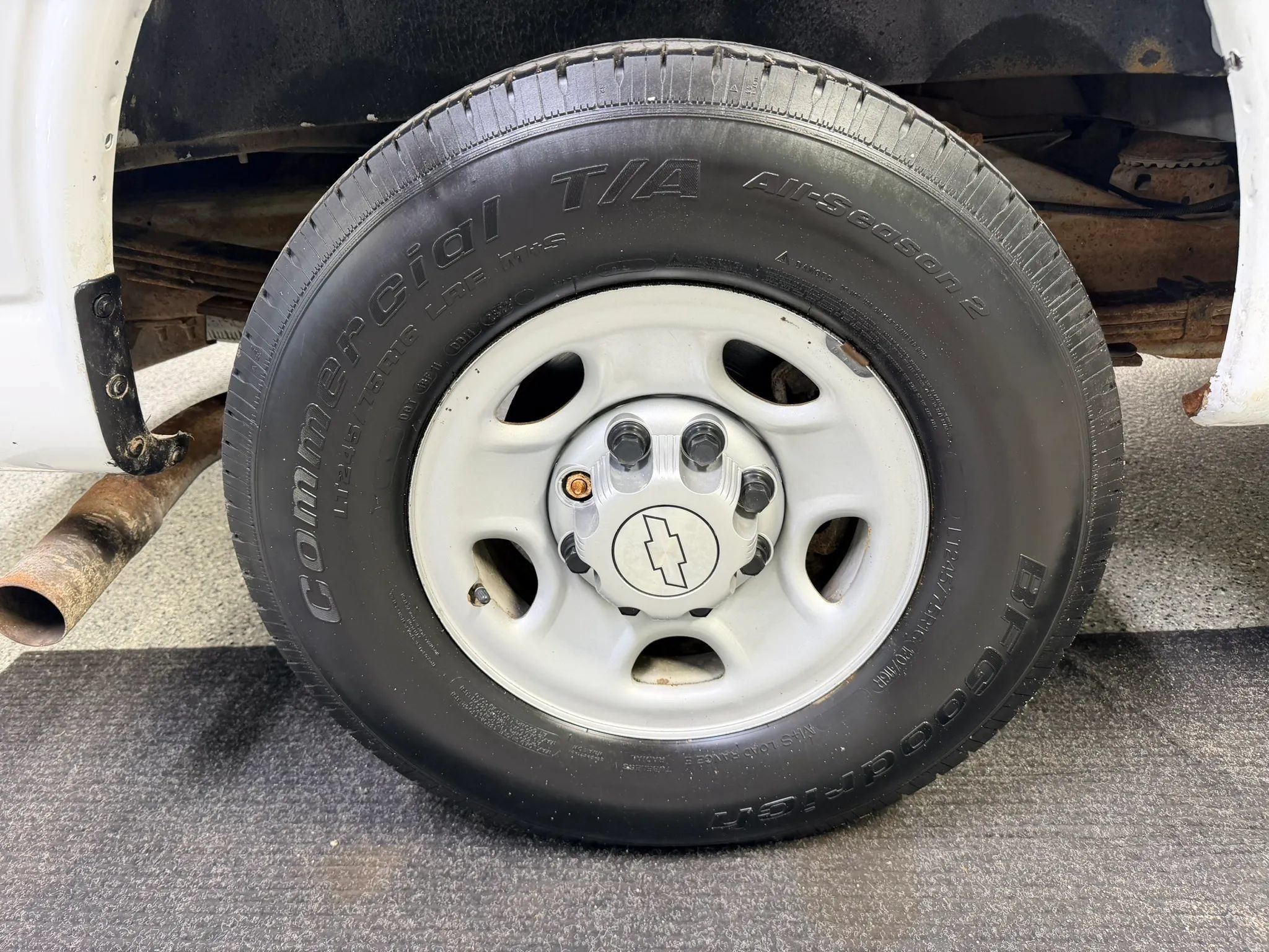 Used 2016 Chevrolet Express 3500 Extended RWD image 17