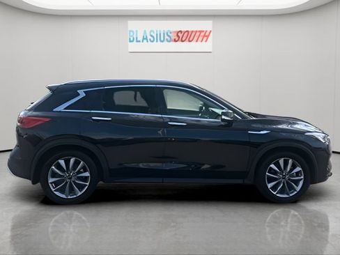 Used 2021 INFINITI QX50 Luxe w/ Cargo Package AWD/4WD image 2