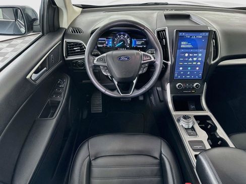 Used 2024 Ford Edge SEL w/ Convenience Package AWD/4WD image 2