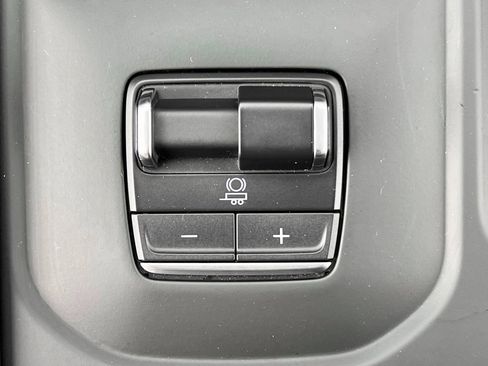 Used 2024 GMC Sierra 2500 Denali Ultimate image 29