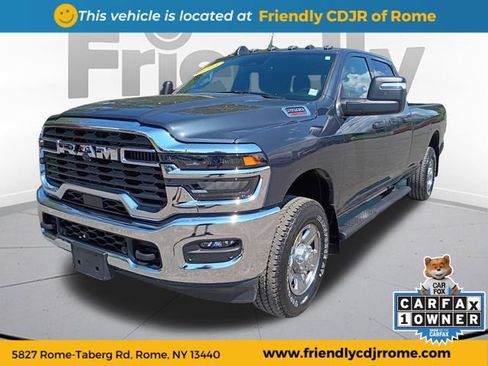 Used 2025 RAM 2500 Tradesman AWD/4WD image 1