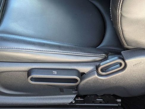 Used 2019 MINI Cooper S FWD image 14