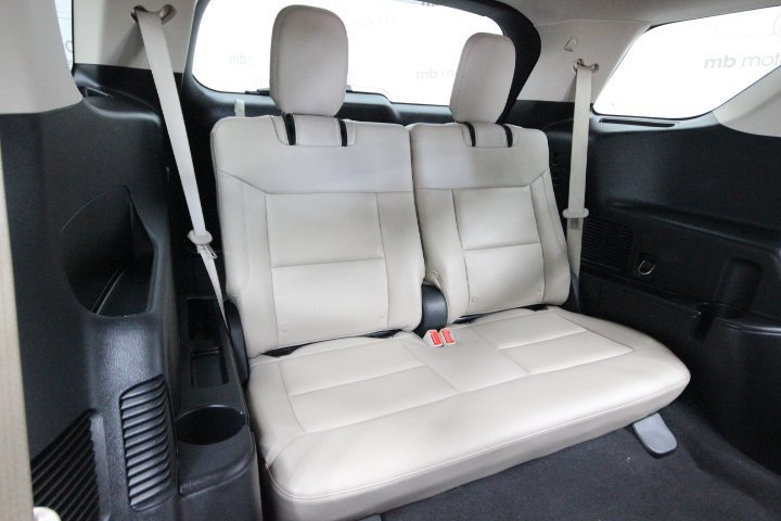 Used 2022 Ford Explorer XLT w/ Equipment Group 202A AWD/4WD image 35