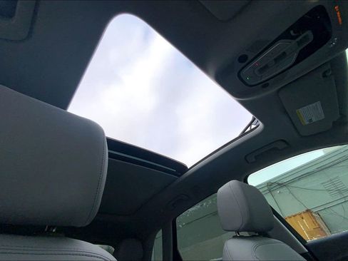 Used 2023 Audi Q5 2.0T Premium Plus w/ Premium Plus Package image 13