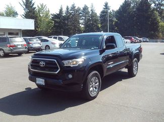Used 2017 Toyota Tacoma SR5 w/ Tow Package AWD/4WD video 1