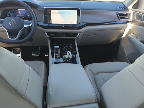 New 2026 Volkswagen Atlas SEL Premium R-Line image 19