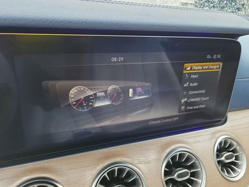 Used 2018 Mercedes-Benz E 400 E 400 image 31