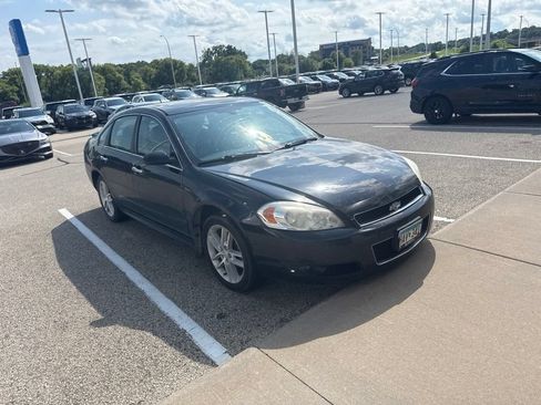 Used 2014 Chevrolet Impala LTZ FWD image 2