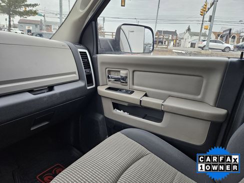 Used 2011 RAM 2500 SLT w/ Luxury Group image 15