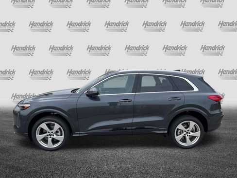 Certified 2025 Audi Q5 Premium AWD/4WD image 6