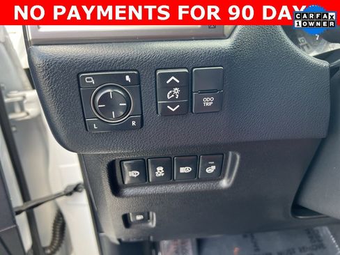 Used 2022 Lexus GX 460 Premium image 13