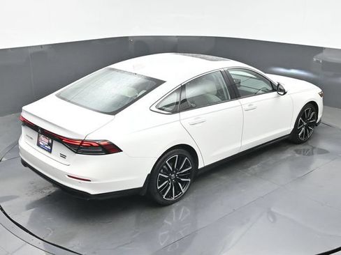 Certified 2026 Honda Accord Touring image 35