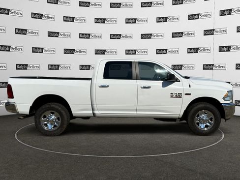 Used 2016 RAM 2500 SLT RWD image 7
