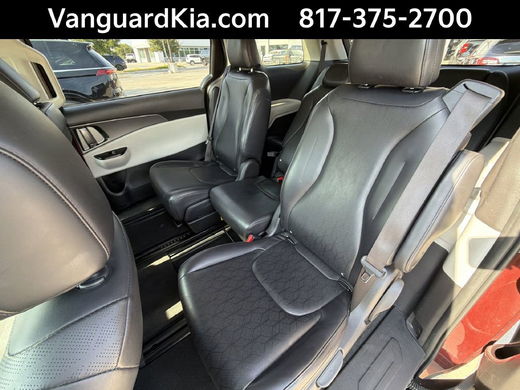 Certified 2023 Kia Carnival LX FWD image 26