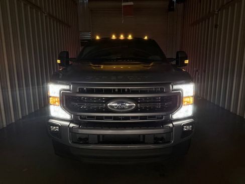 Used 2022 Ford F350 Lariat w/ Lariat Ultimate Package AWD/4WD image 9