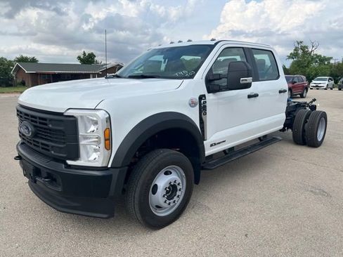 New 2025 Ford F550 4x4 Crew Cab Super Duty image 3