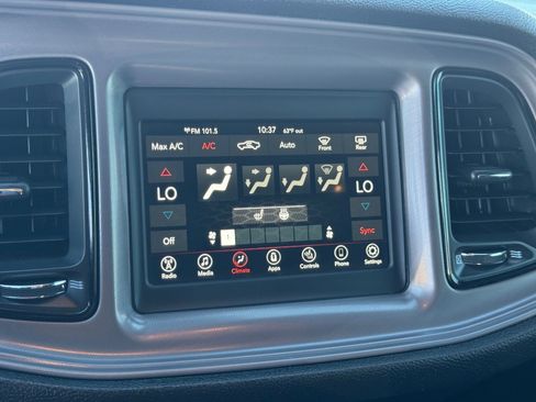 Used 2023 Dodge Challenger SXT w/ Blacktop Package image 28