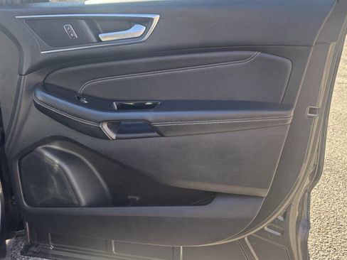 Used 2015 Ford Edge Titanium w/ Equipment Group 302A image 25