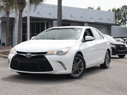 Used 2017 Toyota Camry SE
