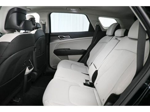 New 2026 Kia Sportage EX w/ EX Panorama Roof Package image 12