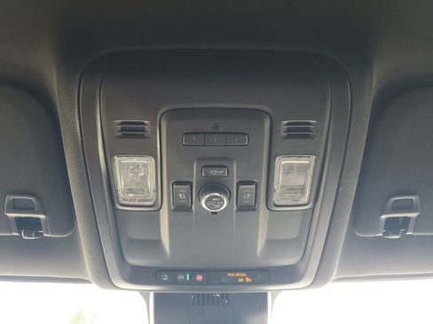 Used 2023 GMC Yukon AT4 image 35