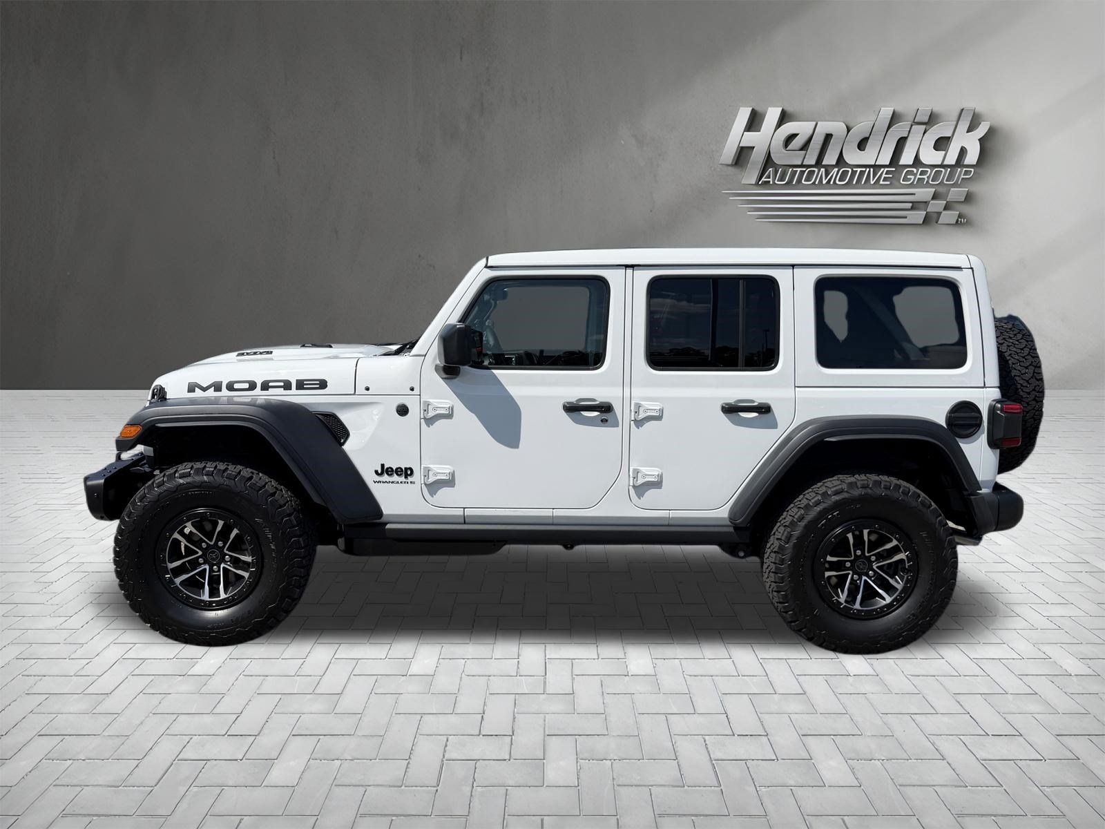 Used 2026 Jeep Wrangler Unlimited Rubicon 392 w/ Quick Order Package 27X Moab AWD/4WD image 7