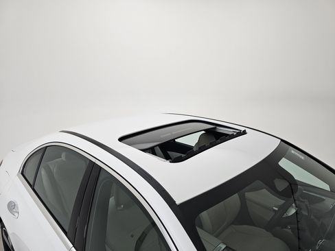 Used 2025 Mercedes-Benz C 300 C 300 image 40