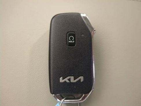 Used 2022 Kia Sorento SX image 40