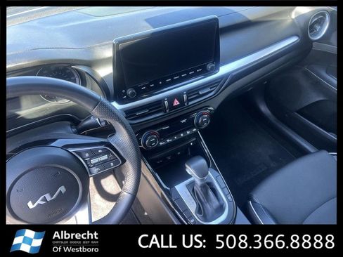 Used 2023 Kia Forte GT-Line w/ GT-Line Premium Package FWD image 27