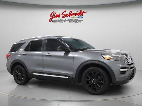 Used 2022 Ford Explorer Limited image 2