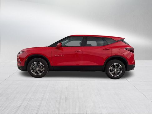 Used 2023 Chevrolet Blazer LT w/ Driver Confidence Package FWD image 11